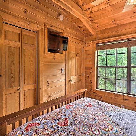 Quaint Log Cabin With Views Near West Jefferson Warrensville ภายนอก รูปภาพ