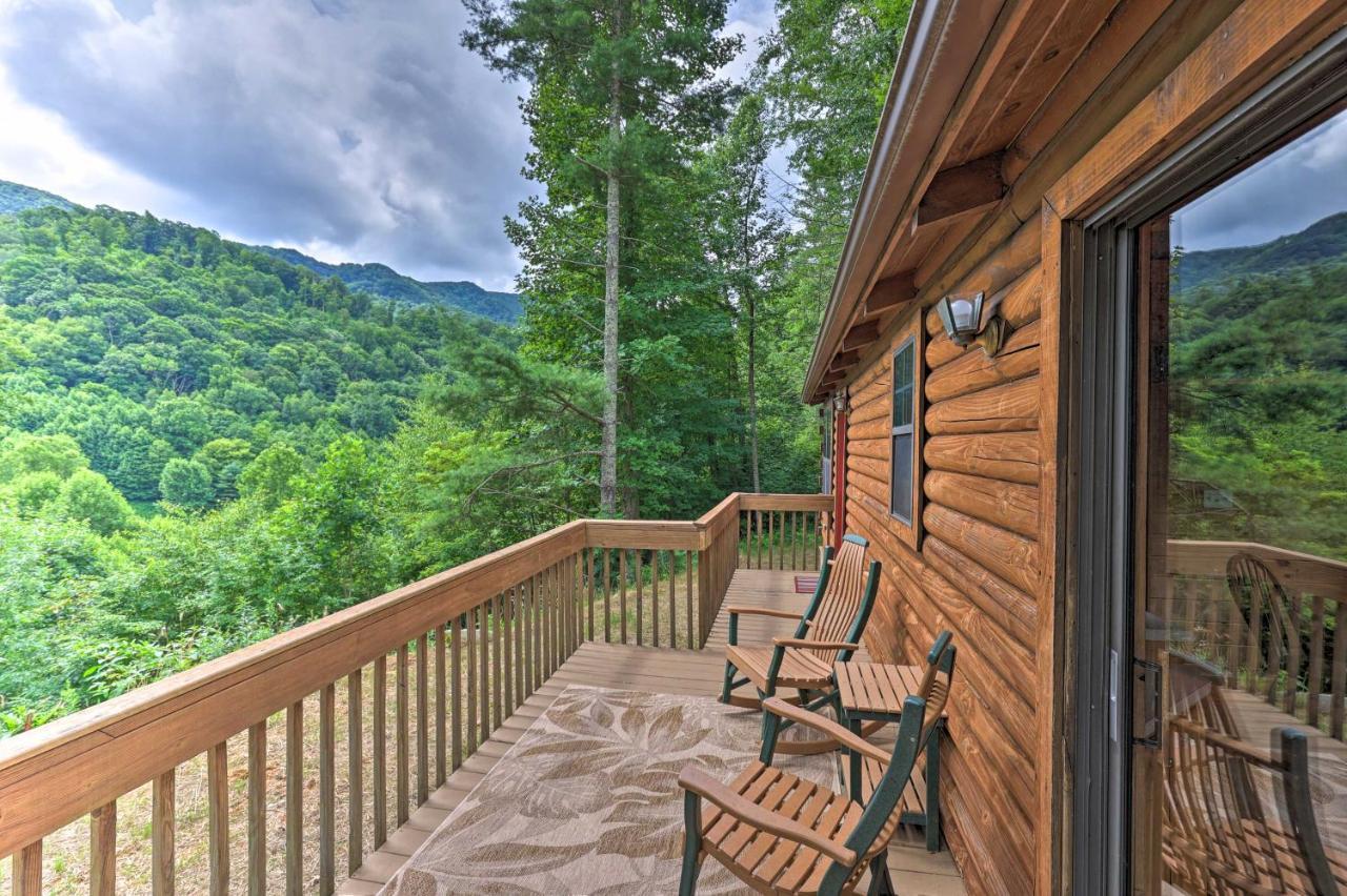Quaint Log Cabin With Views Near West Jefferson Warrensville ภายนอก รูปภาพ
